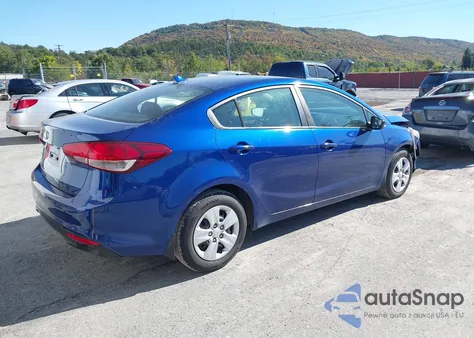 2018 Kia Forte Lx z USA, uszkodzony, nr VIN 3KPFK4A76JE219836